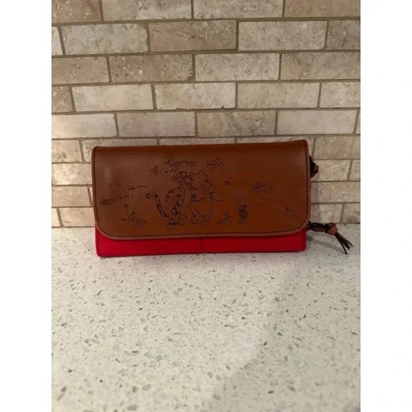 Vintage Disney Winnie The Pooh Red Cloth Brown Leather Clutch Wallet #31 - Picture 1 of 5
